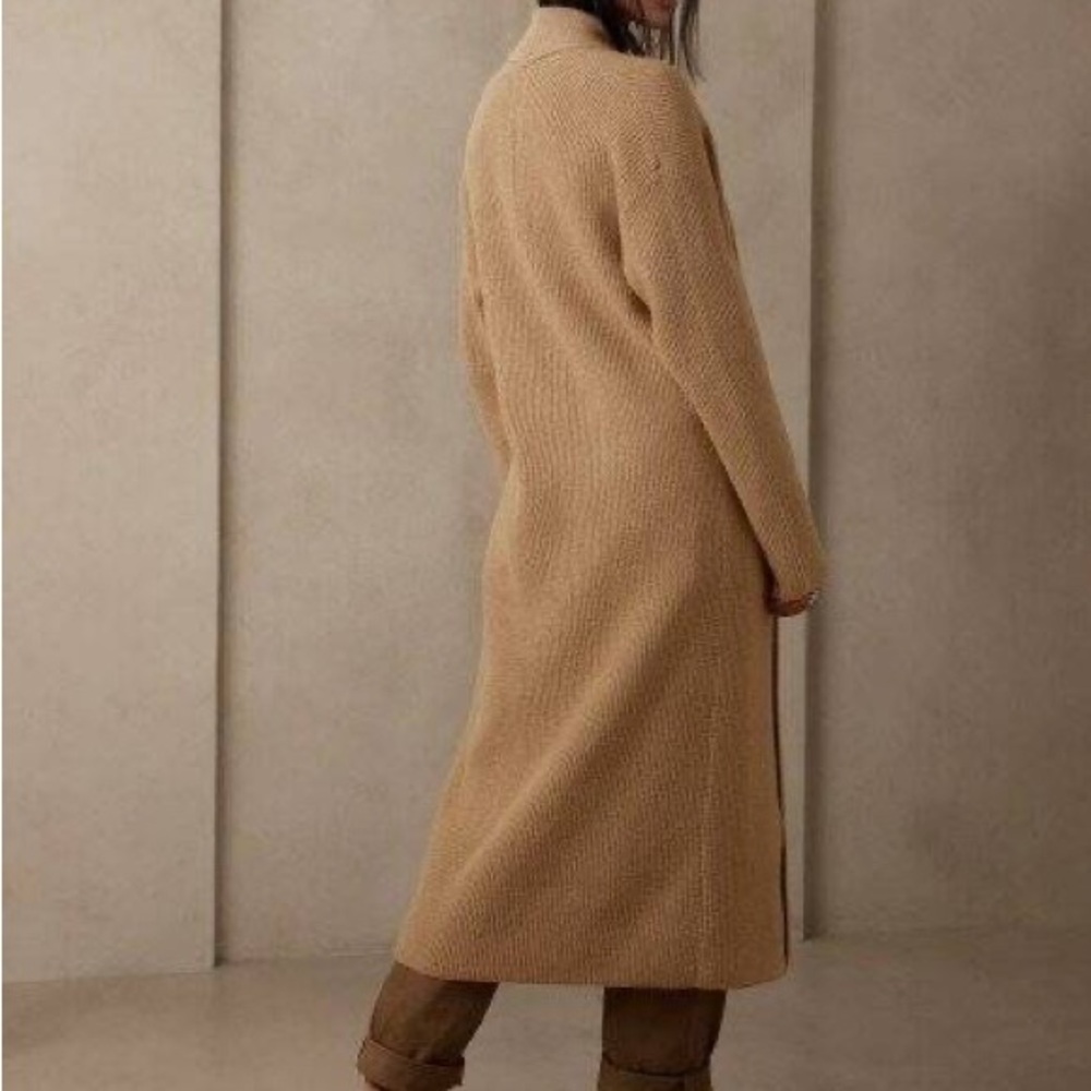 Banana Republic Tan Cardigan